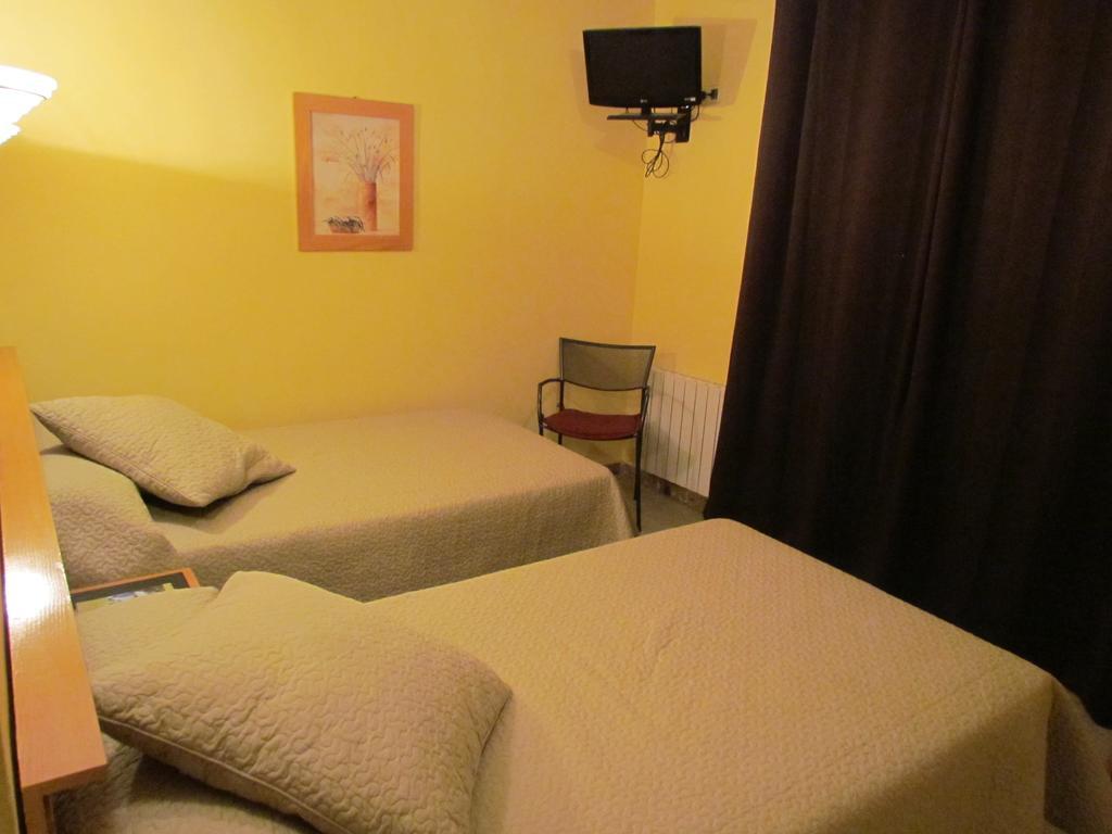 Hostal Las Rumbas Nuévalos 部屋 写真