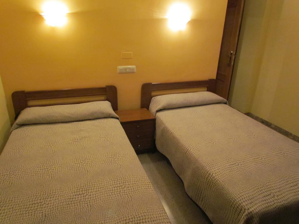 Hostal Las Rumbas Nuévalos 部屋 写真