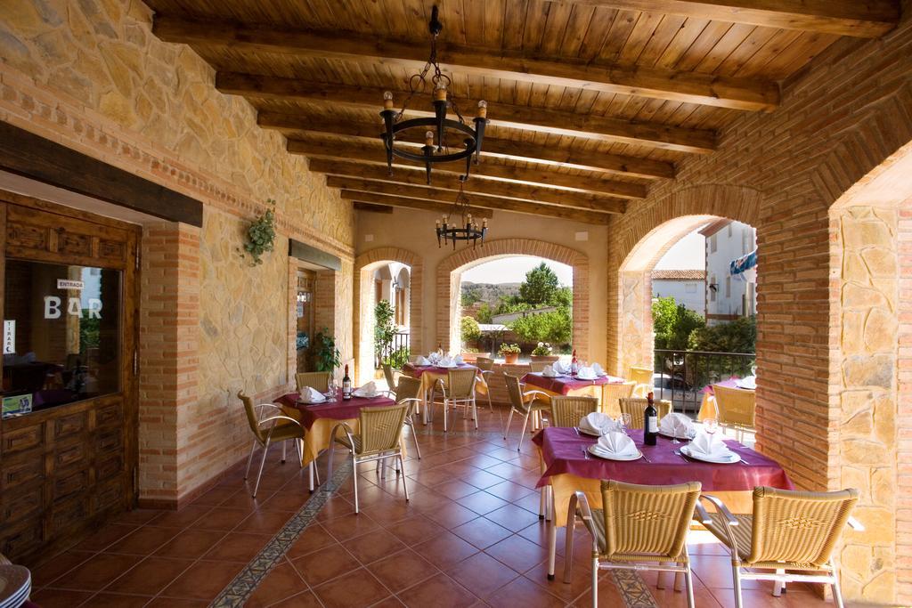 Hostal Las Rumbas Nuévalos エクステリア 写真