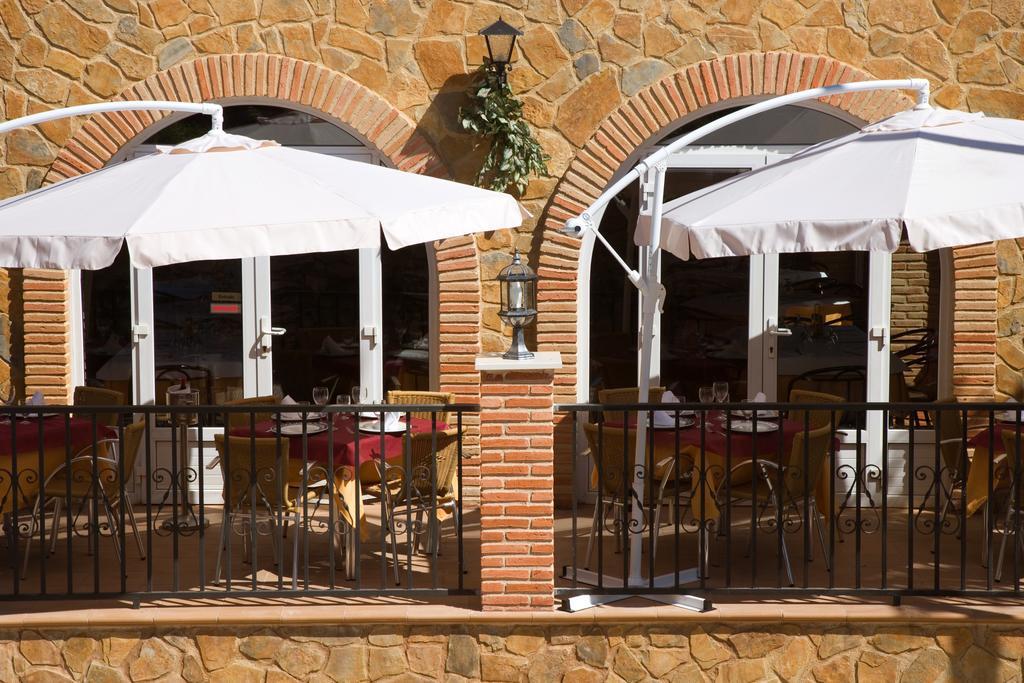 Hostal Las Rumbas Nuévalos エクステリア 写真